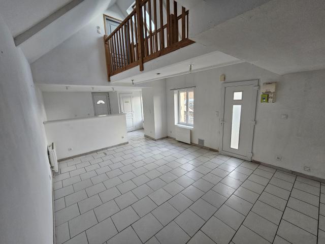 Maison vente à Vervins, Lesquielles-saint-germain