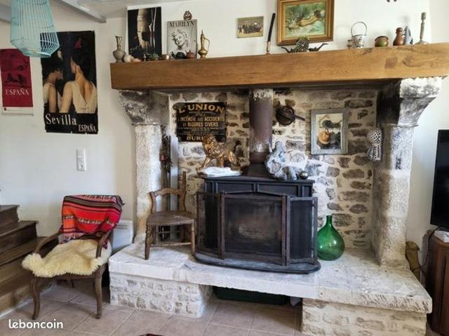 Maison vente à Saint-Jean-d'Angély, Mazeray