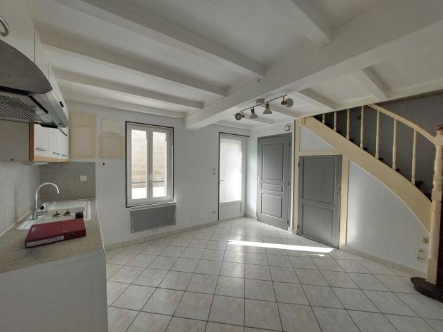 Maison location à Saintes