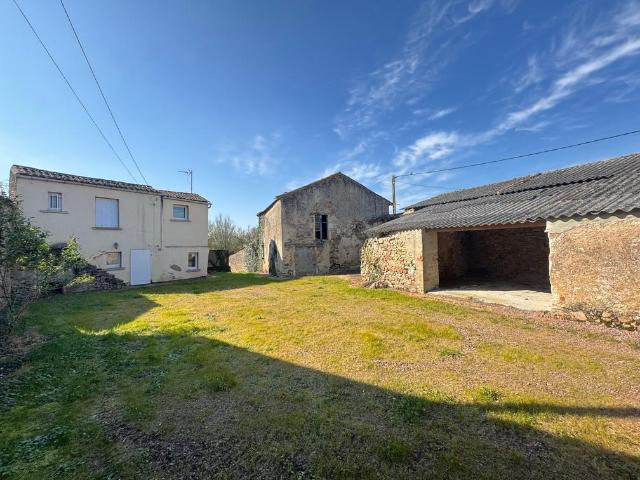 Maison vente à Bressuire, Sainte-radegonde