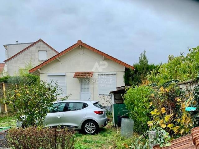 Maison vente à Saint-Germain-en-Laye, Le Mesnil-le-roi