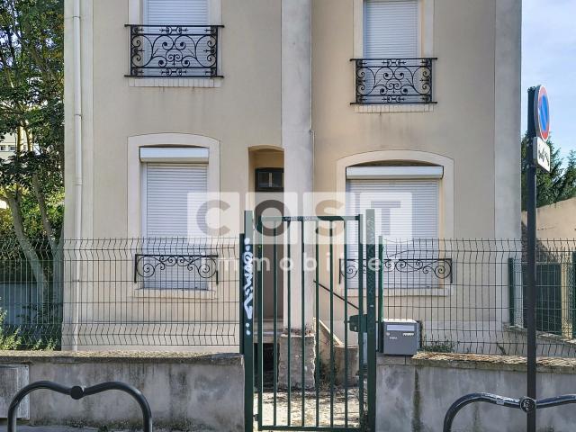 Maison vente à Quartier Cœur de Ville, Courbevoie