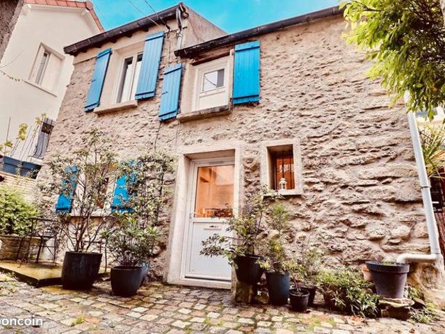 Maison vente à Saint-Germain-en-Laye, L'etang-la-ville