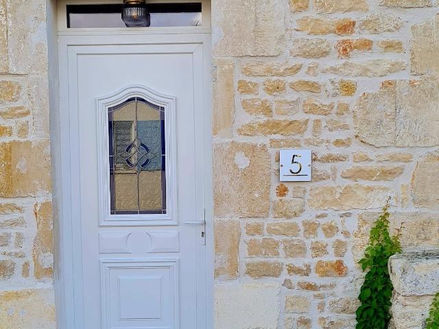 Maison vente à Rochefort, Le Thou