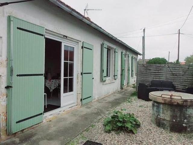 Maison vente à Rochefort, Port-des-barques