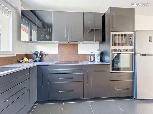 Maison vente à Créteil, Villecresnes