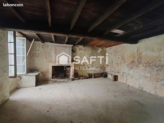 Maison vente à Saintes, Jazennes