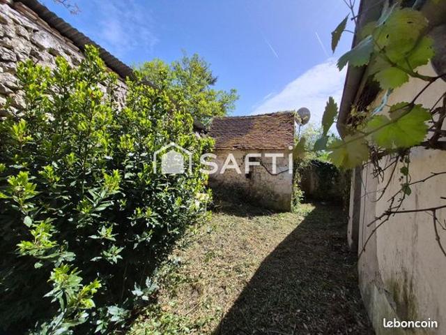 Maison vente à Loches, Ferrière-larçon