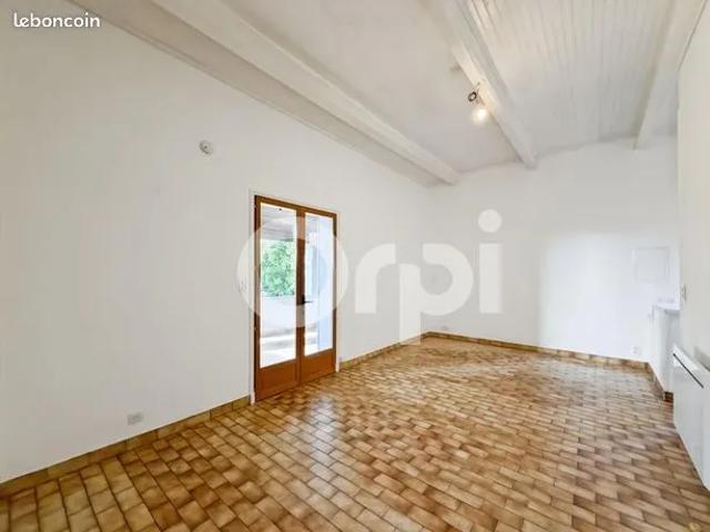 Maison location à La Téoule, Labeaume