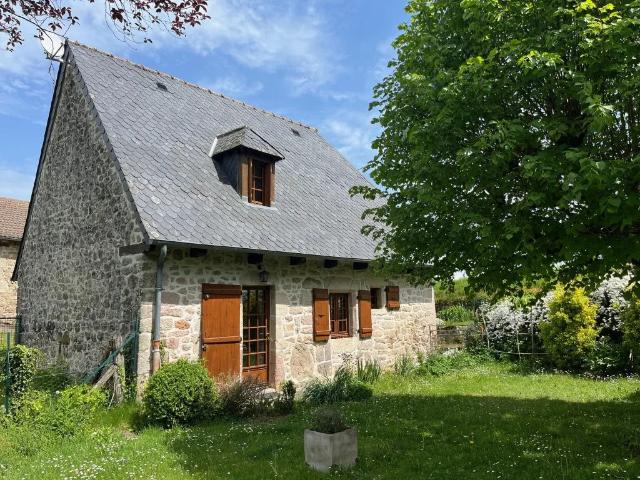 Maison vente à Saint-Bonnet-les-Tours-de-Merle, Corrèze