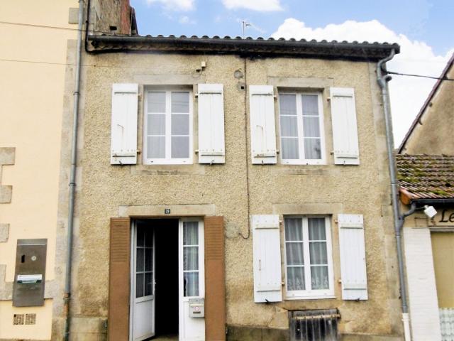 Maison vente à Bellac, Mézières-sur-issoire