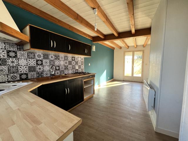 Maison location à Échillais, Les Eronnelles