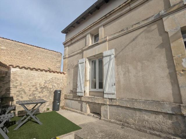 Maison vente à Cagouillet, Cognac