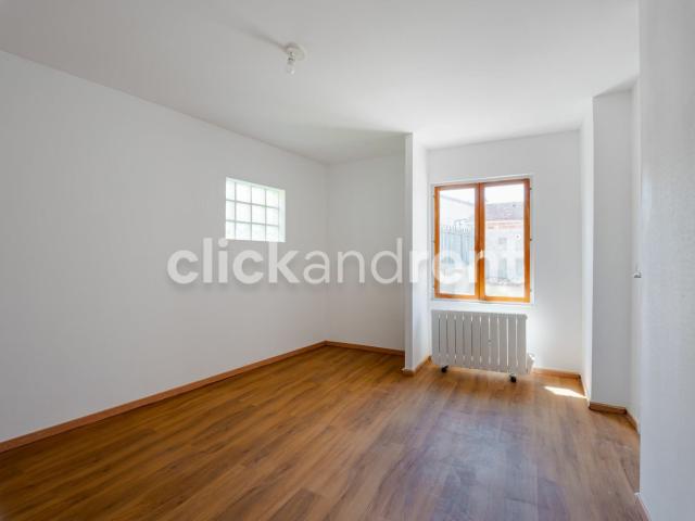Maison location à Saint-Denis, Stains