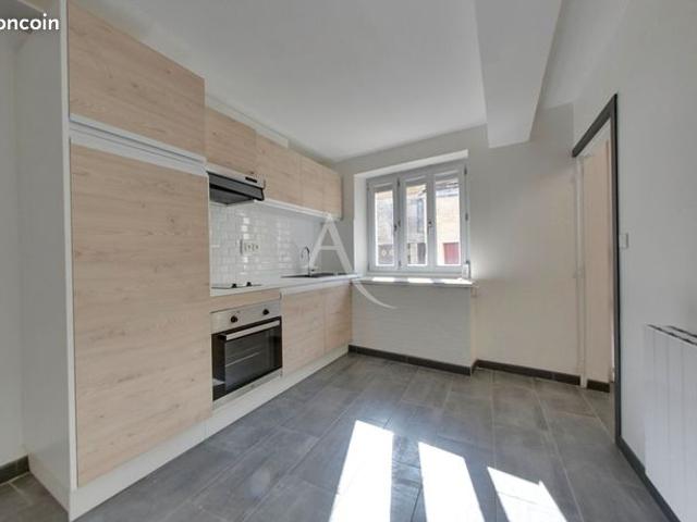 Maison vente à Auxerre, Courson-les-carrières