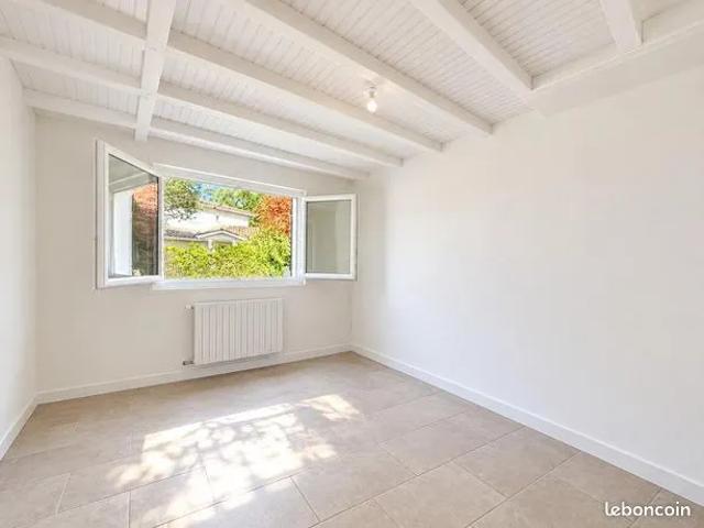 Maison location à Luxeau, Léognan