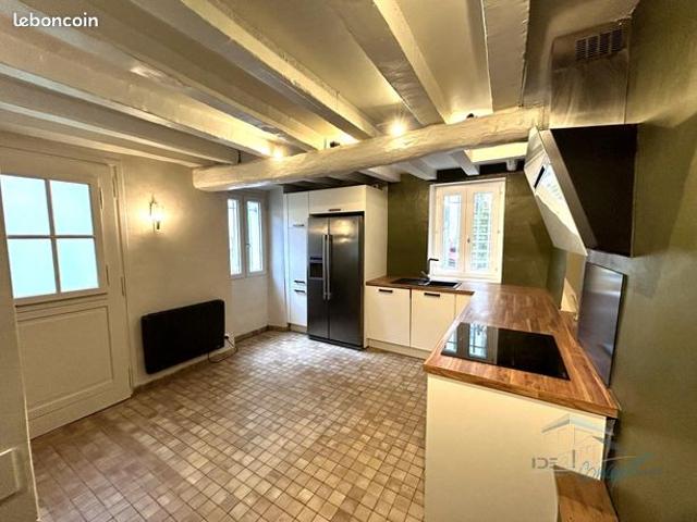 Maison vente à Versailles, La Celle-saint-cloud