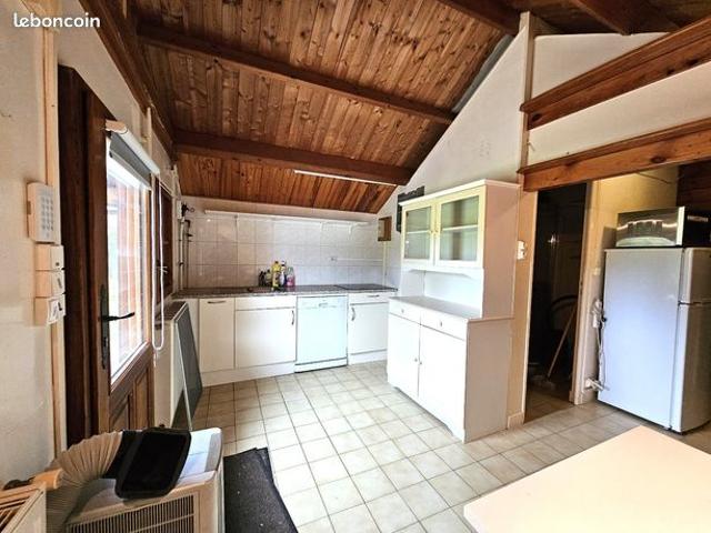 Maison vente à Montluçon, Couleuvre