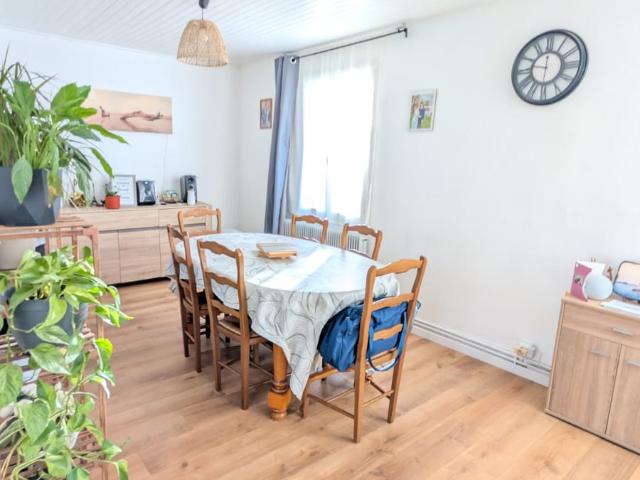 Maison vente à Camon, Somme