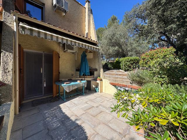 Maison vente à Arrondissement de Toulon, Sanary-sur-mer