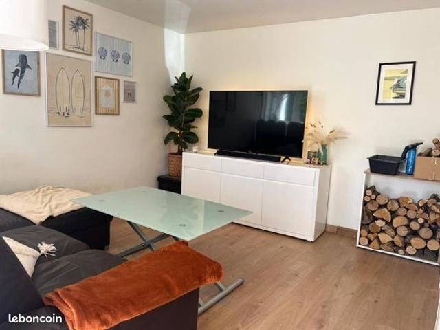 Maison vente à Bourges, Étréchy
