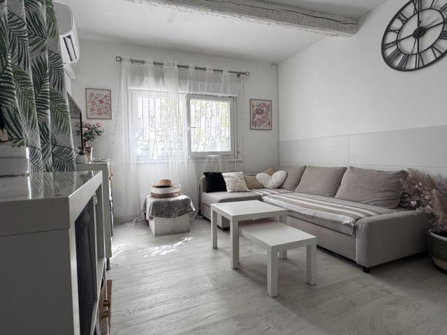 Maison vente à Béziers, Vias