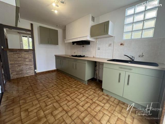 Maison vente à Rochechouart, Saillat-sur-vienne