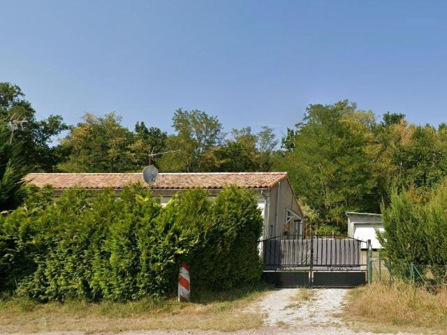 Maison location à Lesparre-Médoc, Salaunes