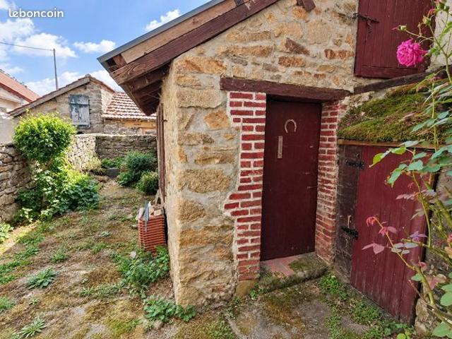Maison vente à Saint-Maurice-la-Souterraine, Creuse