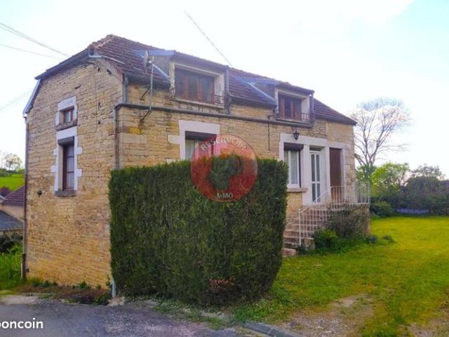 Maison vente à Montbard