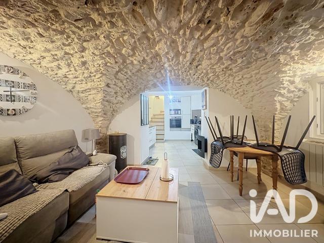 Maison vente à Nîmes, Dions