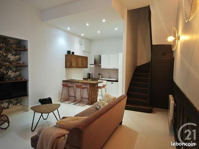 Maison vente à Angoulême, Aignes-et-puypéroux