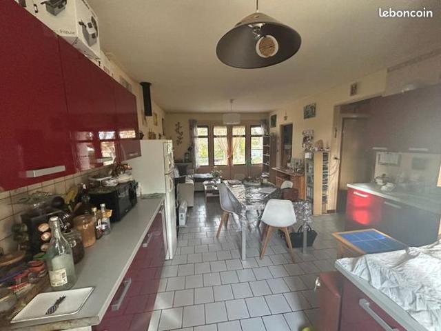 Maison vente à Rochechouart, Saint-junien