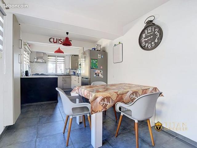 Maison vente à Dunkerque, Coudekerque-branche