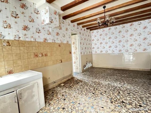 Maison vente à Mamers, Bérus