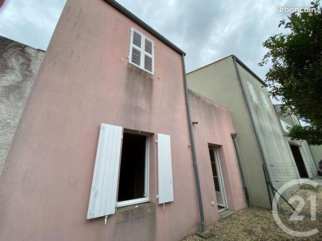 Maison vente à Courçon, Charente-Maritime