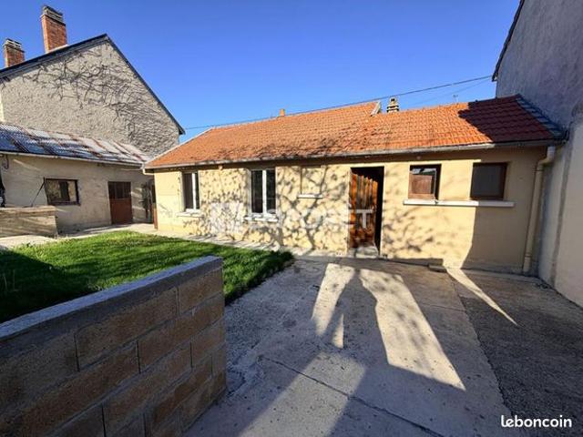 Maison vente à Vouziers, Attigny