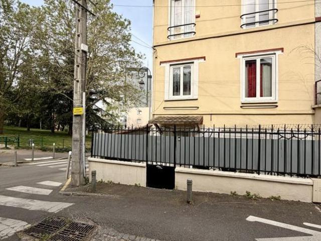 Maison vente à Bobigny, Bagnolet