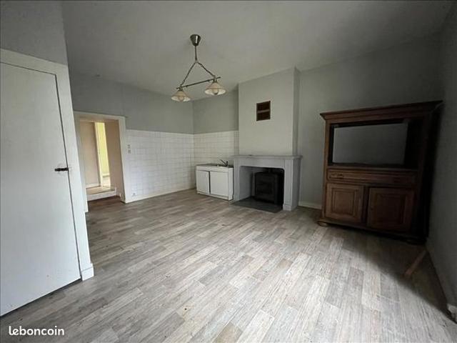 Maison vente à Nontron, Nantheuil