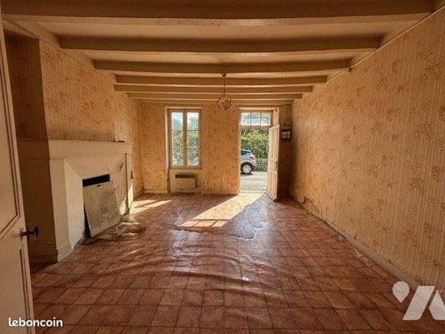 Maison vente à Saumur, Cheviré-le-rouge
