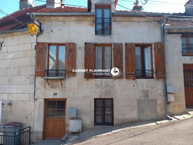 Maison vente à Montbard