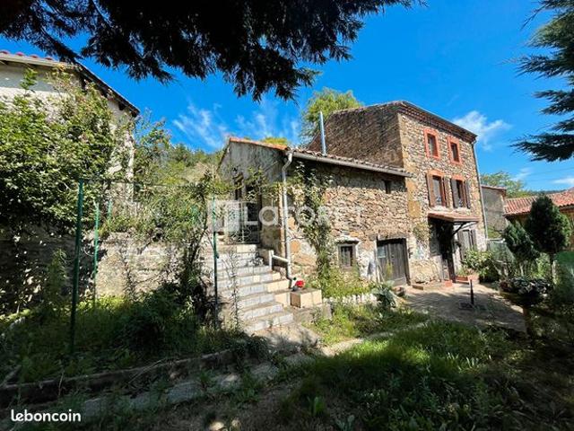 Maison vente à Aubazat