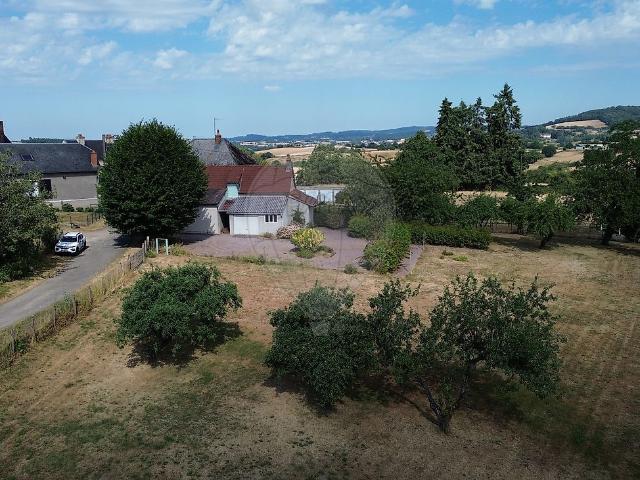 Maison vente à Château-Chinon (Ville), Millay