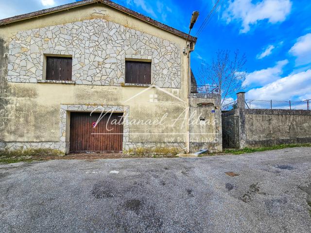 Maison vente à Millau, Montagnol