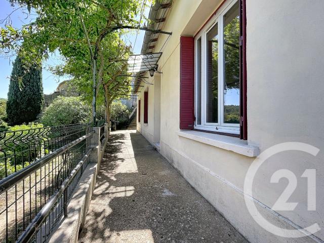 Maison vente à Nîmes, Sabran