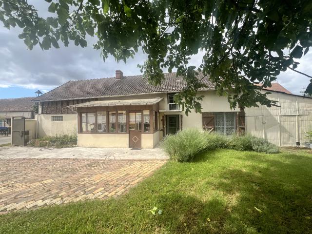 Maison vente à Mantes-la-Jolie, Houdan