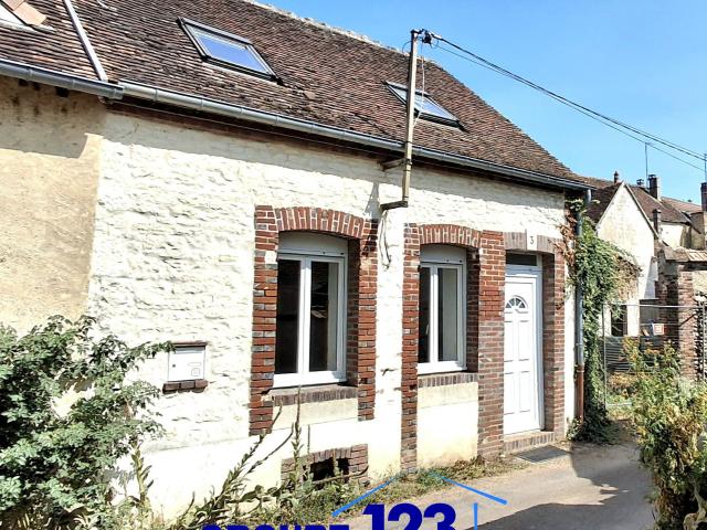 Maison vente à Aillant-sur-Tholon, Montholon