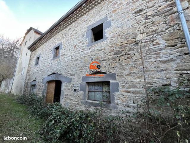 Maison vente à Saint-Flour, Védrines-saint-loup