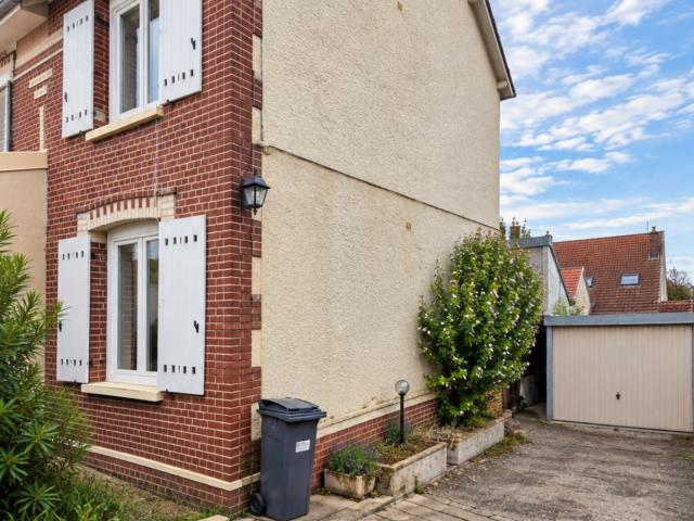 Maison vente à Grand-Couronne, Seine-Maritime