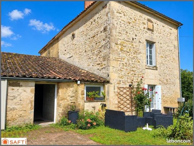 Maison vente à Fontenay-le-Comte, Marsais-sainte-radégonde